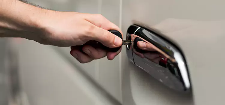 Why Choose Our Auto Locksmith Team in Freeport, IL?