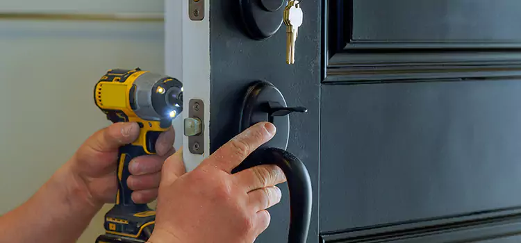 Commercial Door Lock Installation Freeport